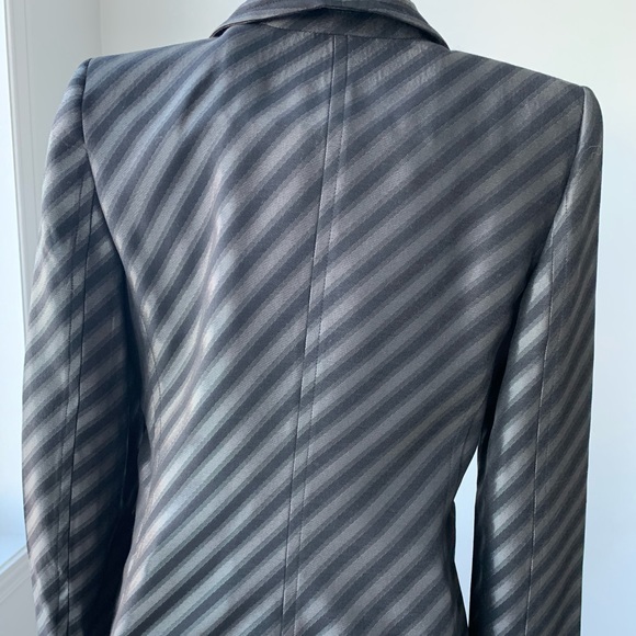 Armani Collezioni Blazer - Picture 5 of 9